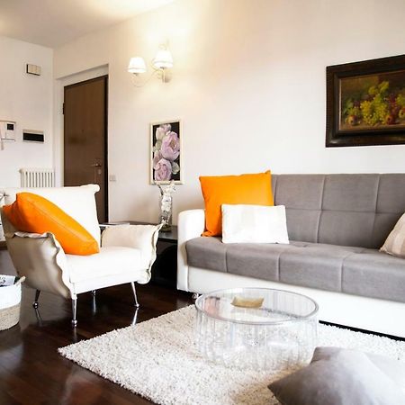Chic Panoramic Apartment Бергамо Экстерьер фото