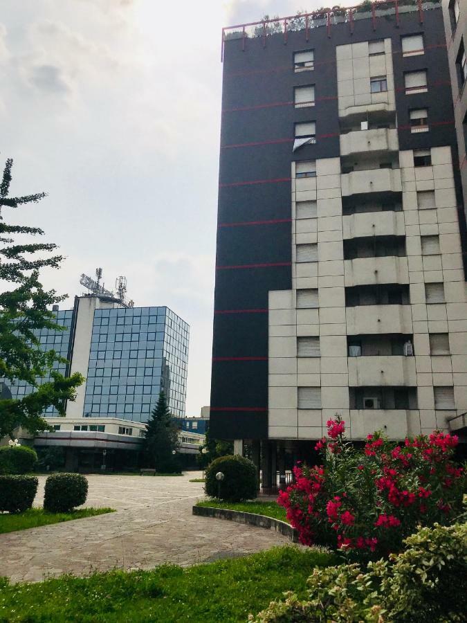 Chic Panoramic Apartment Бергамо Экстерьер фото