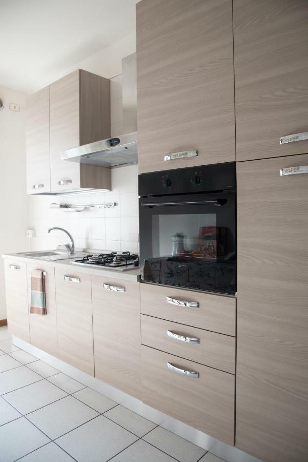 Chic Panoramic Apartment Бергамо Экстерьер фото