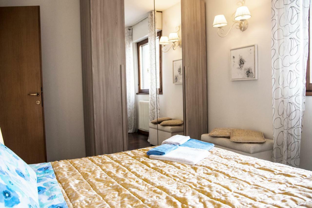 Chic Panoramic Apartment Бергамо Экстерьер фото